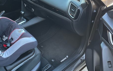 Mazda 3, 2015 год, 1 400 000 рублей, 22 фотография