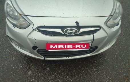 Hyundai Solaris II рестайлинг, 2012 год, 450 000 рублей, 9 фотография