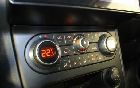 Nissan Qashqai, 2011 год, 1 000 000 рублей, 13 фотография