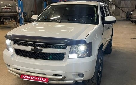 Chevrolet Tahoe III, 2012 год, 2 150 000 рублей, 8 фотография