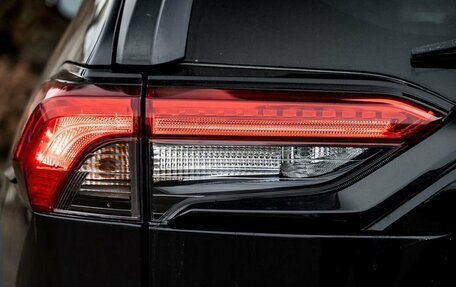 Toyota RAV4, 2019 год, 3 430 000 рублей, 14 фотография