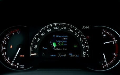 Toyota RAV4, 2019 год, 3 430 000 рублей, 25 фотография