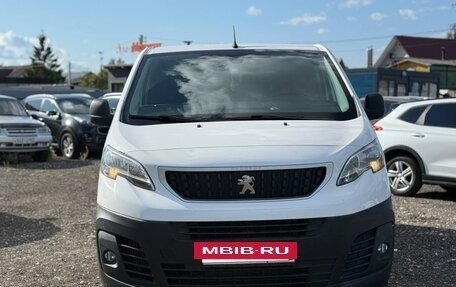 Peugeot Expert, 2018 год, 1 849 000 рублей, 3 фотография