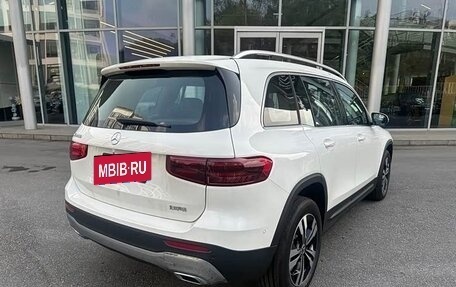 Mercedes-Benz GLB, 2025 год, 4 090 000 рублей, 4 фотография