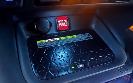 Toyota RAV4, 2021 год, 2 760 000 рублей, 14 фотография