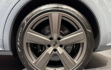 Porsche Cayenne III, 2025 год, 35 990 000 рублей, 15 фотография