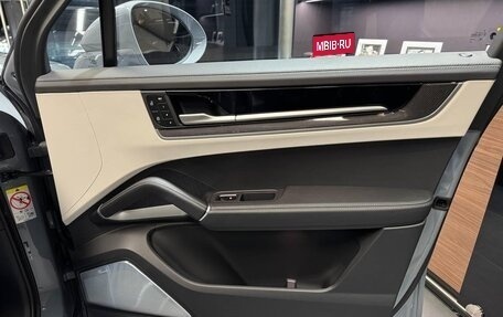 Porsche Cayenne III, 2025 год, 35 990 000 рублей, 18 фотография