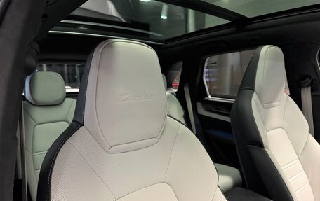 Porsche Cayenne III, 2025 год, 35 990 000 рублей, 22 фотография