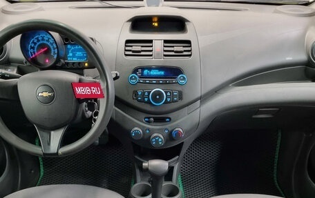 Chevrolet Spark III, 2013 год, 643 000 рублей, 5 фотография