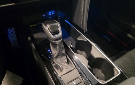 Toyota Camry, 2025 год, 4 800 000 рублей, 16 фотография