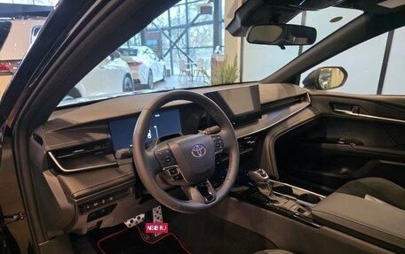 Toyota Camry, 2025 год, 4 800 000 рублей, 15 фотография