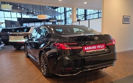 Toyota Camry, 2025 год, 4 800 000 рублей, 2 фотография