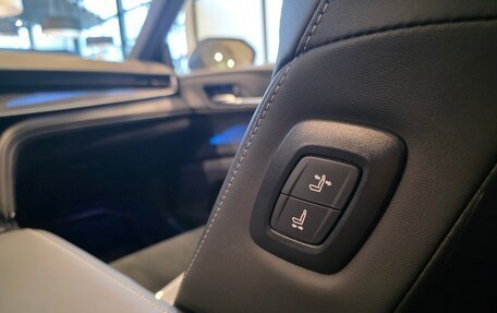 Toyota Camry, 2025 год, 4 800 000 рублей, 25 фотография