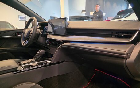 Toyota Camry, 2025 год, 4 800 000 рублей, 28 фотография