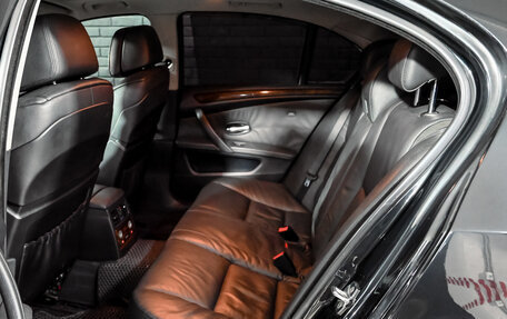 BMW 5 серия, 2008 год, 1 400 000 рублей, 19 фотография