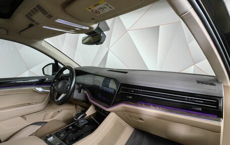 Volkswagen Touareg III, 2021 год, 4 649 000 рублей, 11 фотография