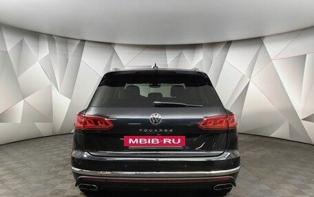 Volkswagen Touareg III, 2021 год, 4 649 000 рублей, 8 фотография