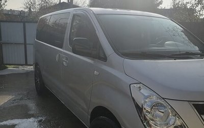 Hyundai Grand Starex Grand Starex I рестайлинг 2, 2010 год, 1 490 000 рублей, 1 фотография