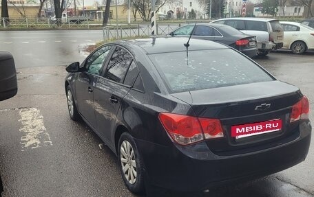 Chevrolet Cruze II, 2009 год, 550 000 рублей, 3 фотография