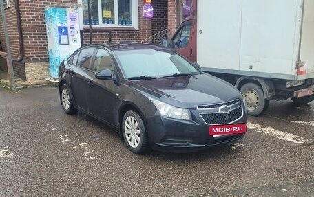 Chevrolet Cruze II, 2009 год, 550 000 рублей, 2 фотография