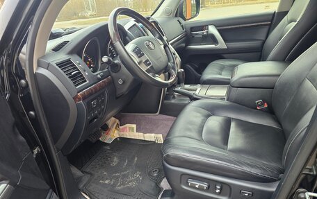 Toyota Land Cruiser 200, 2013 год, 3 590 000 рублей, 18 фотография