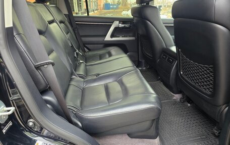 Toyota Land Cruiser 200, 2013 год, 3 590 000 рублей, 23 фотография