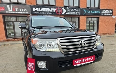 Toyota Land Cruiser 200, 2013 год, 3 590 000 рублей, 30 фотография