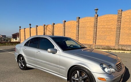 Mercedes-Benz C-Класс, 2006 год, 670 000 рублей, 3 фотография