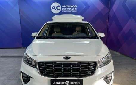 KIA Carnival III, 2018 год, 2 990 000 рублей, 2 фотография