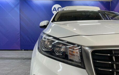 KIA Carnival III, 2018 год, 2 990 000 рублей, 9 фотография