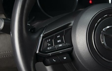 Mazda 6, 2019 год, 2 800 000 рублей, 13 фотография