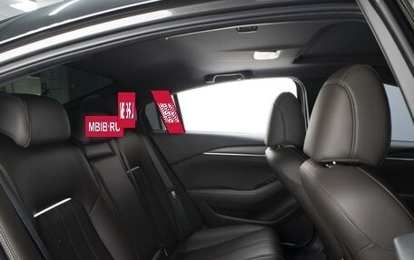 Mazda 6, 2019 год, 2 800 000 рублей, 7 фотография