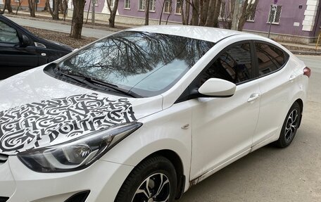 Hyundai Elantra V, 2014 год, 950 000 рублей, 5 фотография