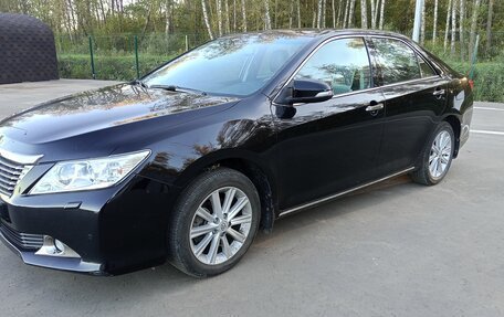 Toyota Camry, 2013 год, 2 550 000 рублей, 2 фотография