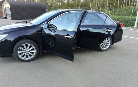 Toyota Camry, 2013 год, 2 550 000 рублей, 8 фотография