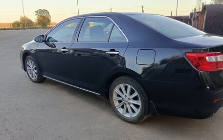 Toyota Camry, 2013 год, 2 550 000 рублей, 4 фотография