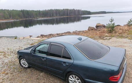 Mercedes-Benz E-Класс, 1999 год, 400 000 рублей, 8 фотография