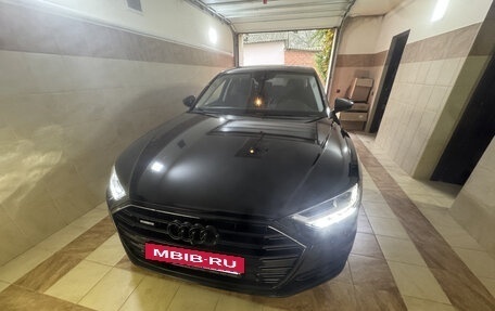 Audi A8, 2018 год, 5 100 000 рублей, 2 фотография