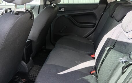 Ford Focus II рестайлинг, 2005 год, 400 000 рублей, 14 фотография