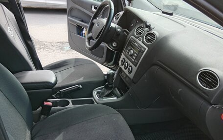 Ford Focus II рестайлинг, 2005 год, 400 000 рублей, 10 фотография