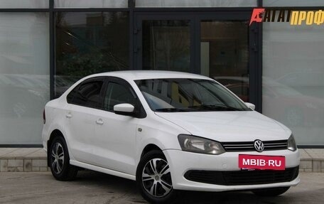Volkswagen Polo VI (EU Market), 2011 год, 550 000 рублей, 3 фотография