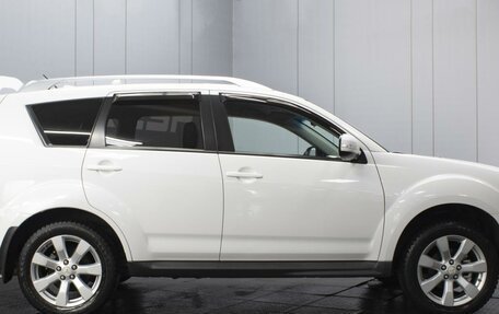 Mitsubishi Outlander III рестайлинг 3, 2010 год, 1 400 000 рублей, 5 фотография