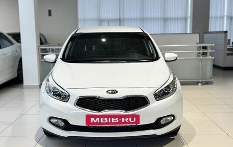 KIA cee'd III, 2015 год, 1 555 000 рублей, 2 фотография