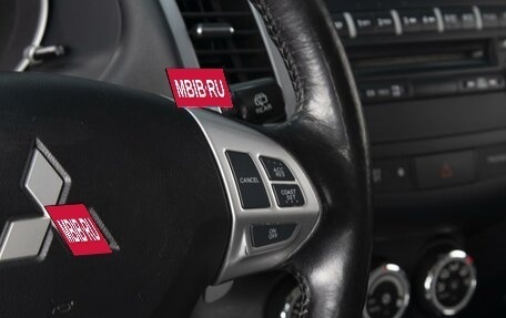 Mitsubishi Outlander III рестайлинг 3, 2010 год, 1 400 000 рублей, 14 фотография