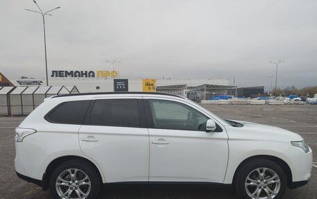 Mitsubishi Outlander III рестайлинг 3, 2012 год, 1 280 000 рублей, 4 фотография