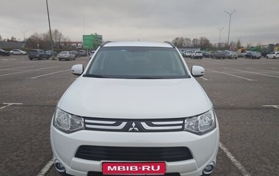Mitsubishi Outlander III рестайлинг 3, 2012 год, 1 280 000 рублей, 1 фотография