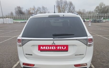 Mitsubishi Outlander III рестайлинг 3, 2012 год, 1 280 000 рублей, 3 фотография