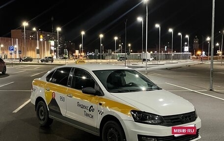 Volkswagen Polo VI (EU Market), 2017 год, 750 000 рублей, 8 фотография