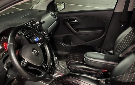 Volkswagen Polo VI (EU Market), 2017 год, 750 000 рублей, 16 фотография