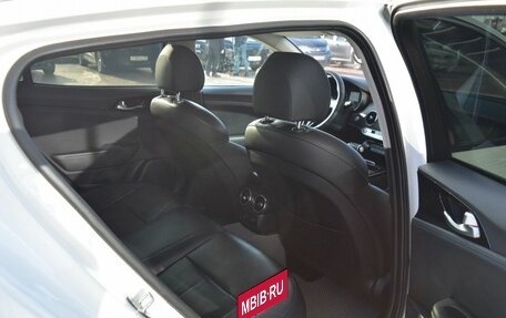 KIA Stinger I, 2018 год, 1 900 000 рублей, 15 фотография